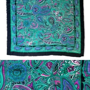 Vintage Large Fringe Hem Scarf